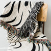 Casual Wave Throw Blanket in cozy design1