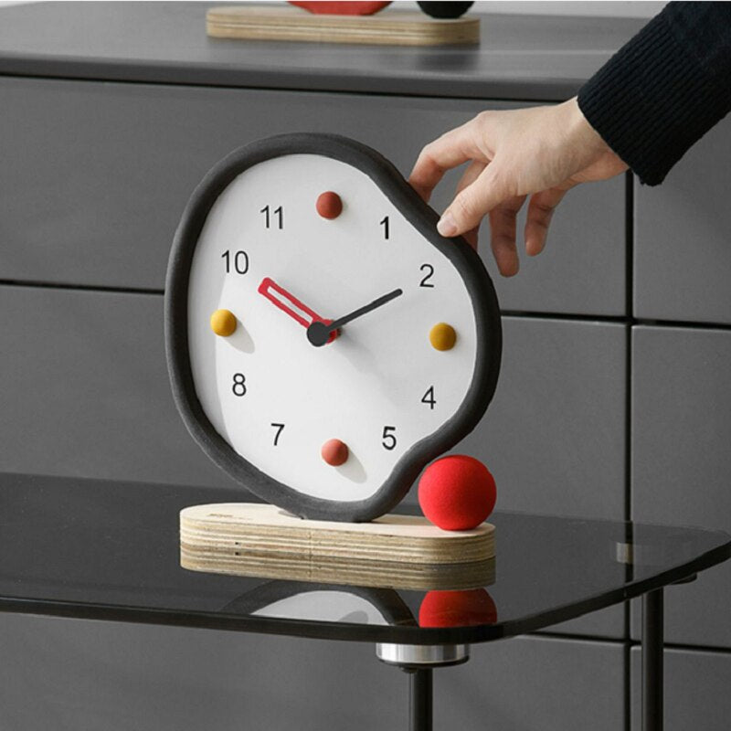 Modern Minimalist Desk Clock
